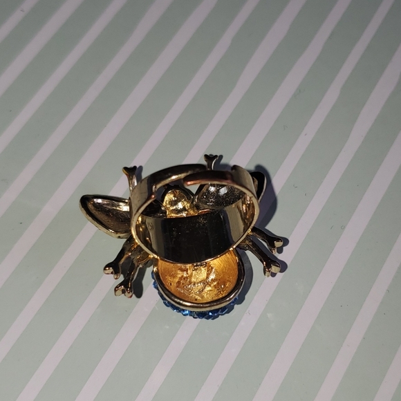 Bug ring! Bling - Picture 2 of 4